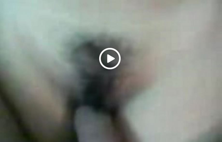 சில்ப வின் புண்டை யை தடவி பார்த்தேன்