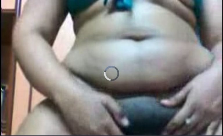 எனது கதாளியின் தோழி யின் தெறிக்க விடும் காட்சிகள்