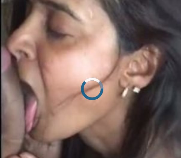 dick-suckign-girl
