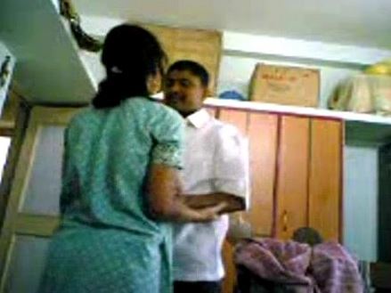 தம்பி பொண்டாட்டியை ஊம்ப வைத்து ஓக்கும் ஓல்படம்