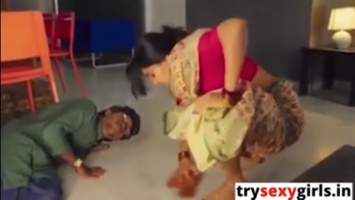 முதலாளி அம்மா வேலைக்கார பையன் XXX மூவீஸ்