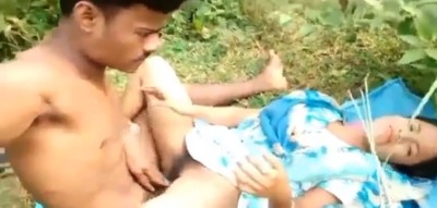 வெள்ளூர் பெண்ணின் வெட்டவெளி செக்ஸ் படம்