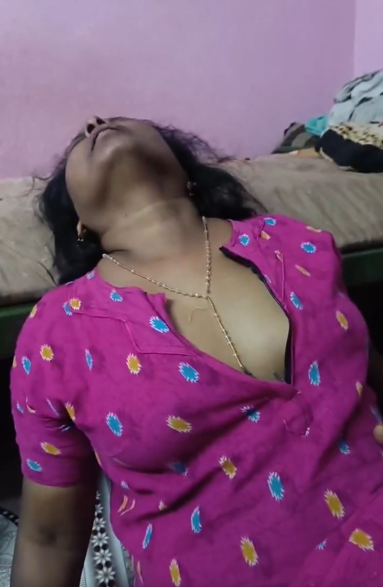 சரக்கு அடித்து மனைவி நைட்டி தூக்கி ஓல்