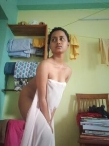 சோர்ட் பிலிம் நடிகை காமம்