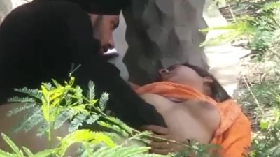 பஞ்சாபி பையன் பூந்தமல்லி காட்டில் ஓக்கும் ரகசியப்படம்