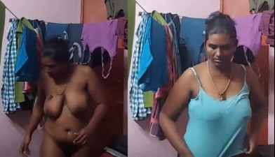 ஆண்டியின் நிர்வாண குளியல் ஆபசம்