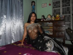 தமிழ் செக்ஸி சரீ பிக்ஸ்